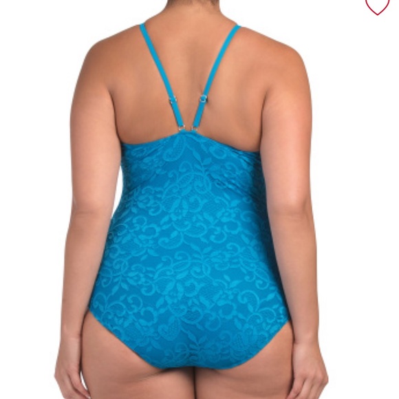 Gorgeous one piece swimsuit😻 lace &crisscross - Picture 2 of 14